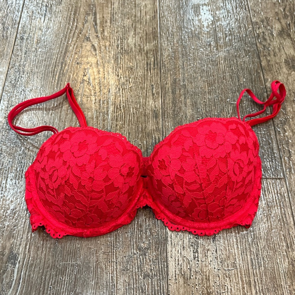 Victoria’s Secret PINK push-up bra size 32D